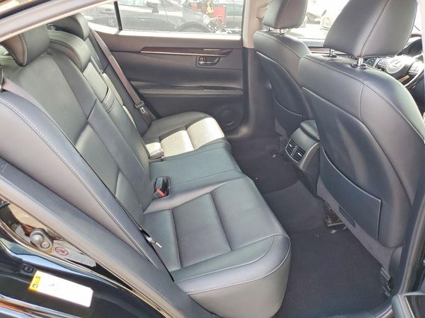 2016 LEXUS ES 350