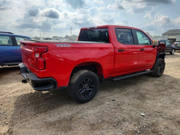 2020 CHEVROLET SILVERADO Trail Boss Custom