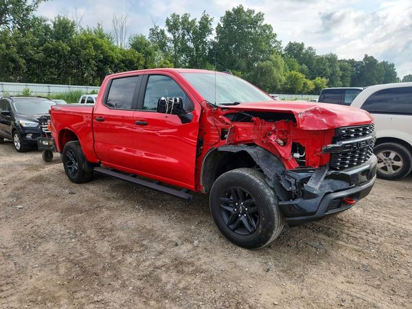 2020 CHEVROLET SILVERADO Trail Boss Custom