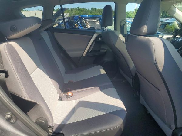 2015 TOYOTA RAV4 XLE (M Grade)