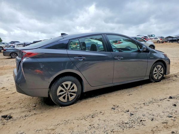2018 TOYOTA PRIUS