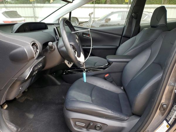 2018 TOYOTA PRIUS