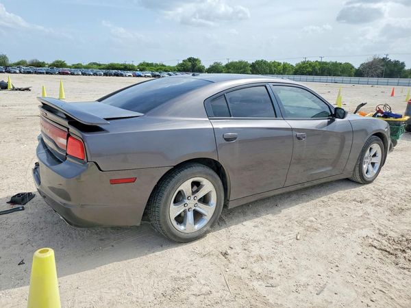 2014 DODGE CHARGER SE