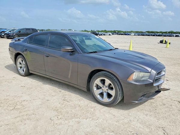 2014 DODGE CHARGER SE
