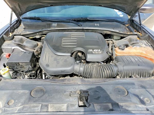 2014 DODGE CHARGER SE