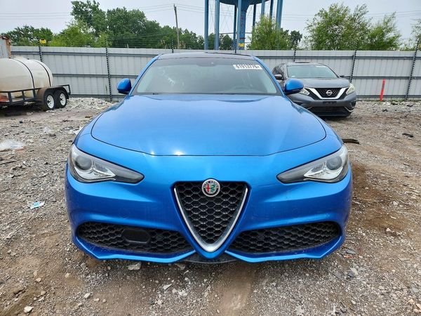 2017 ALFA ROMEO GIULIA