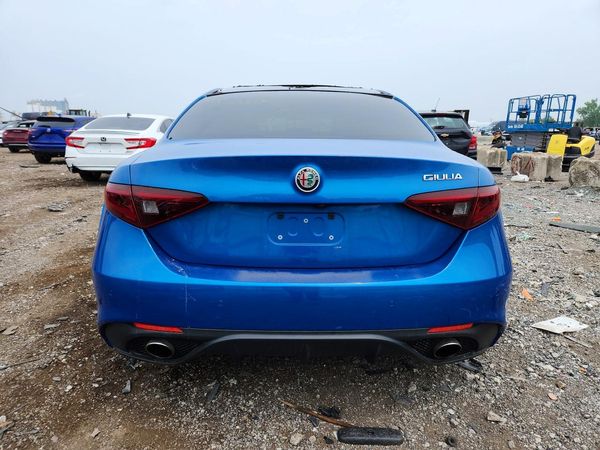 2017 ALFA ROMEO GIULIA