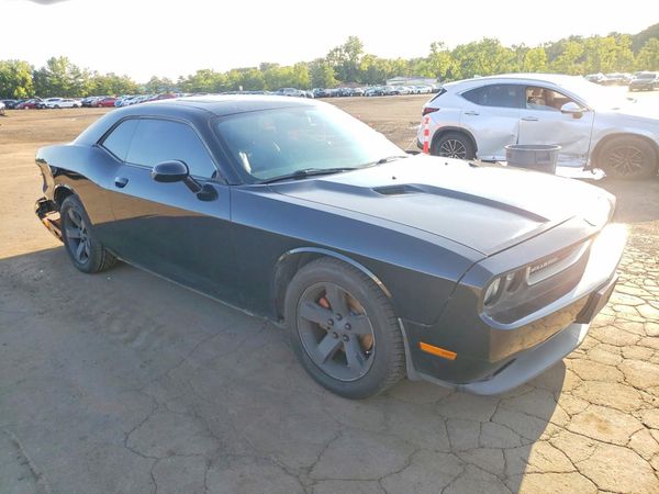 2013 DODGE CHALLENGER Base