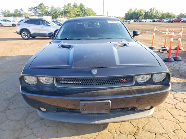 2013 DODGE CHALLENGER Base