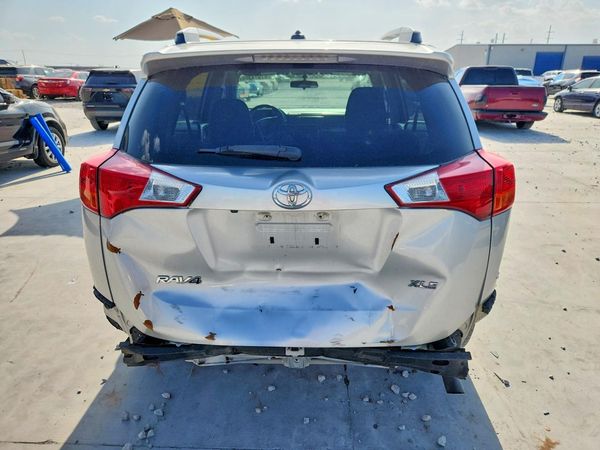 2015 TOYOTA RAV4 XLE (M Grade)
