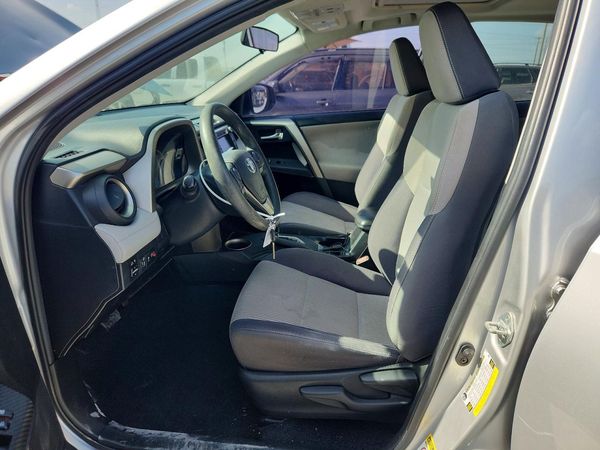 2015 TOYOTA RAV4 XLE (M Grade)