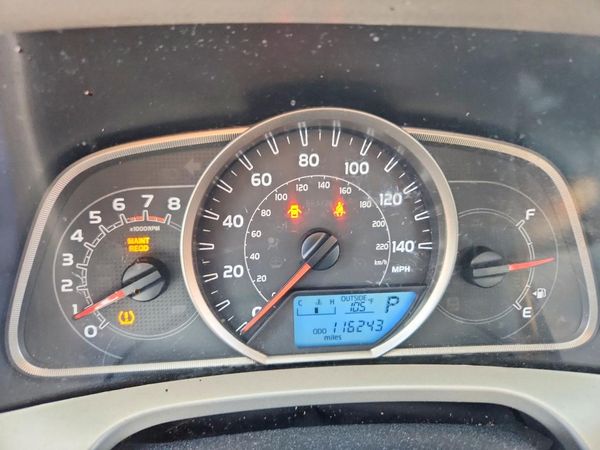 2015 TOYOTA RAV4 XLE (M Grade)