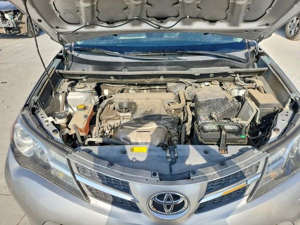 2015 TOYOTA RAV4 XLE (M Grade)