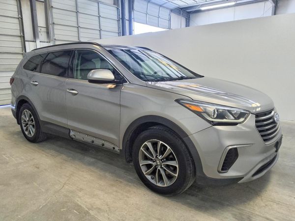 2019 HYUNDAI SANTA FE XL SE Base