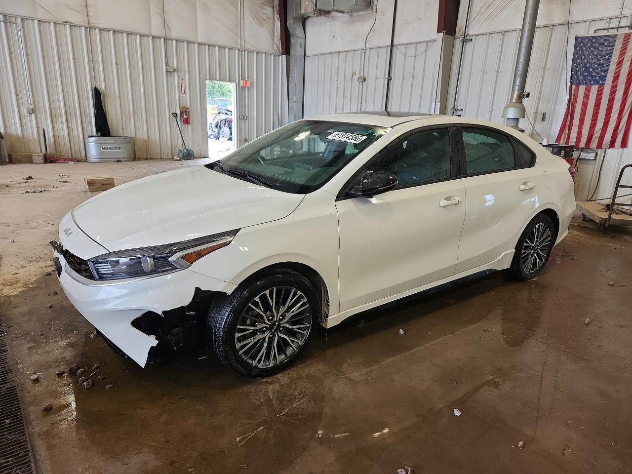 2024 KIA FORTE GT Line