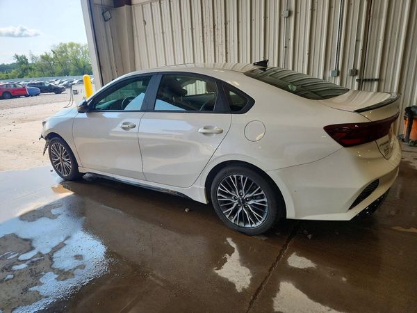 2024 KIA FORTE GT Line