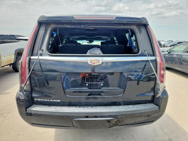 2019 CADILLAC ESCALADE