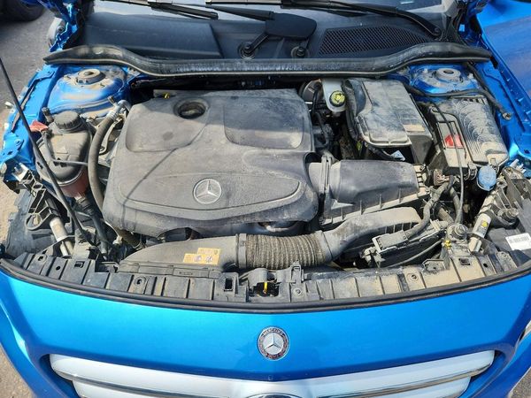 2016 MERCEDES-BENZ GLA GLA250-4M