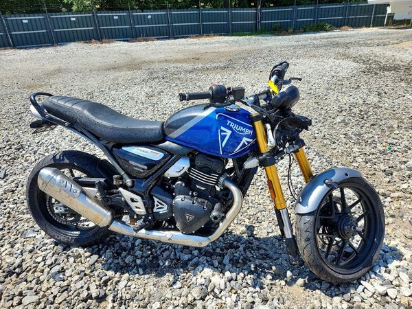 2025 TRIUMPH MOTORCYCLE SPEED