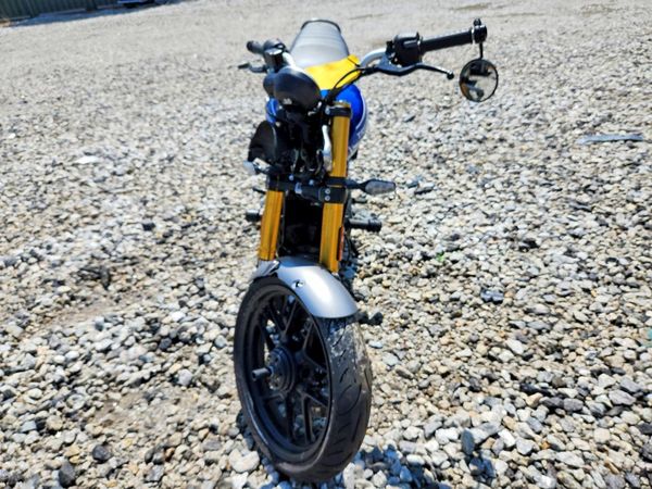 2025 TRIUMPH MOTORCYCLE SPEED