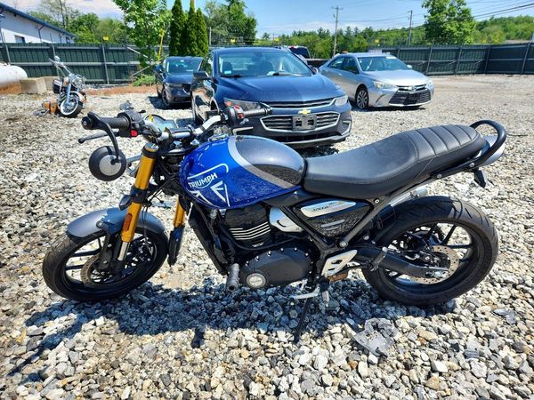 2025 TRIUMPH MOTORCYCLE SPEED