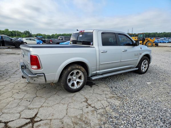 2014 RAM 1500 Laramie