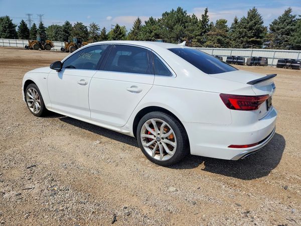 2019 AUDI A4 quattro Premium Plus