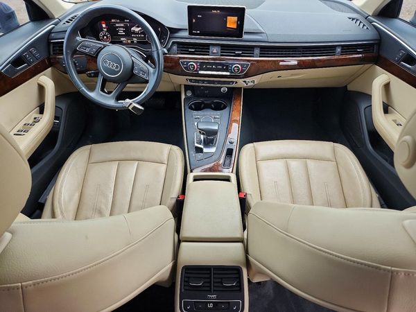 2019 AUDI A4 quattro Premium Plus