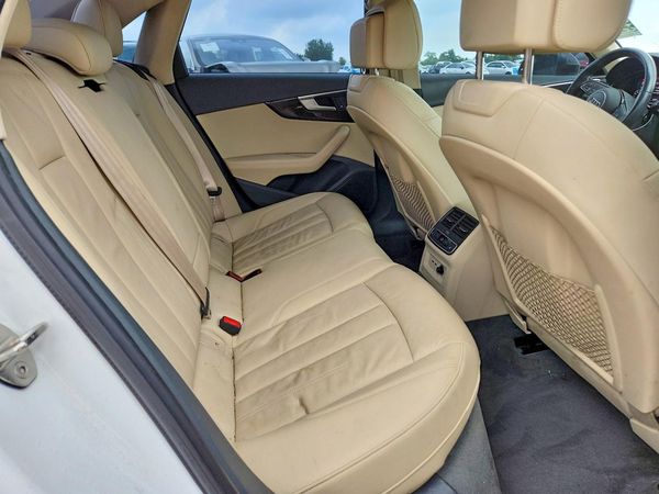 2019 AUDI A4 quattro Premium Plus