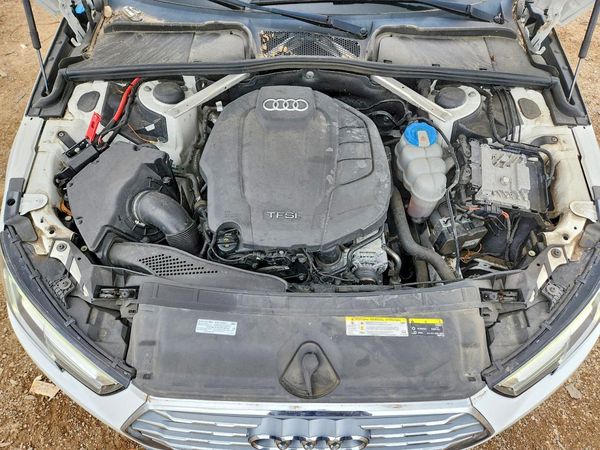 2019 AUDI A4 quattro Premium Plus