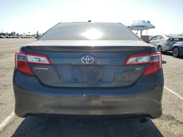 2012 TOYOTA CAMRY