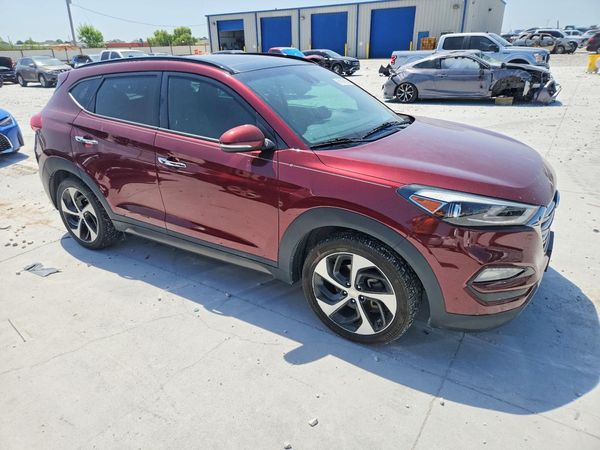 2016 HYUNDAI TUCSON