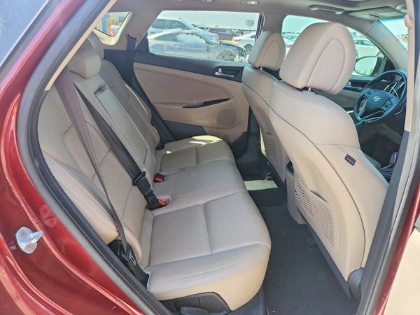 2016 HYUNDAI TUCSON