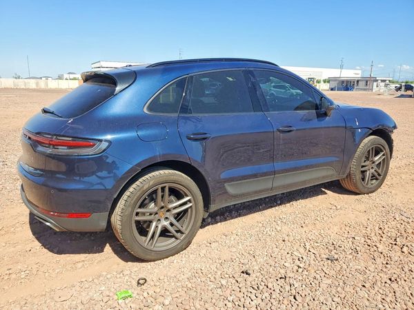 2020 PORSCHE MACAN