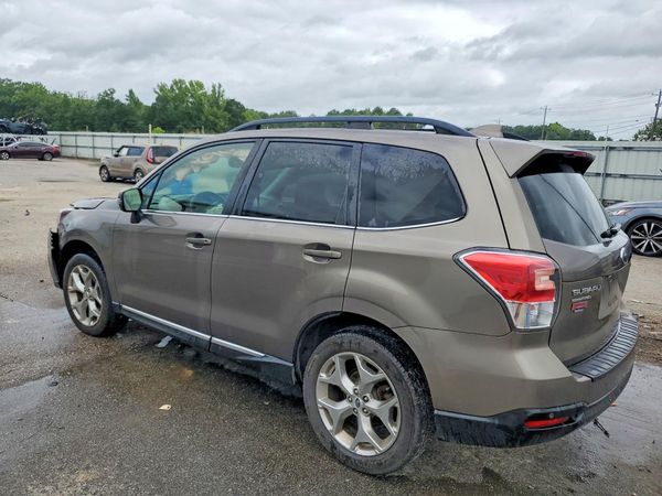 2018 SUBARU FORESTER