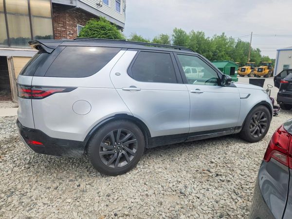 2022 LAND ROVER DISCOVERY S R-Dynamic