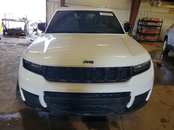 2021 JEEP GRAND CHEROKEE Laredo