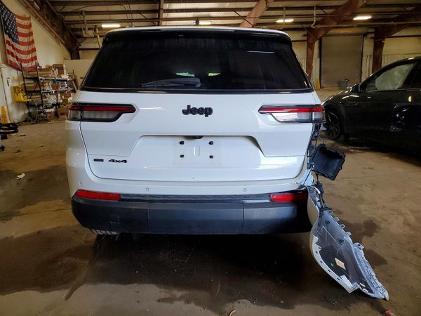 2021 JEEP GRAND CHEROKEE Laredo