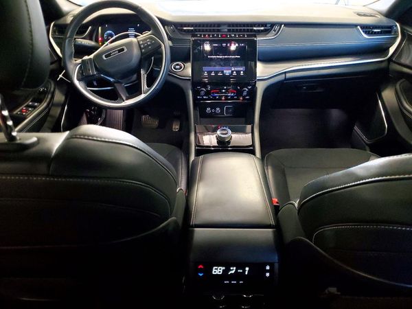 2021 JEEP GRAND CHEROKEE Laredo