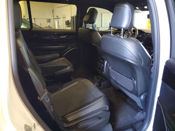 2021 JEEP GRAND CHEROKEE Laredo