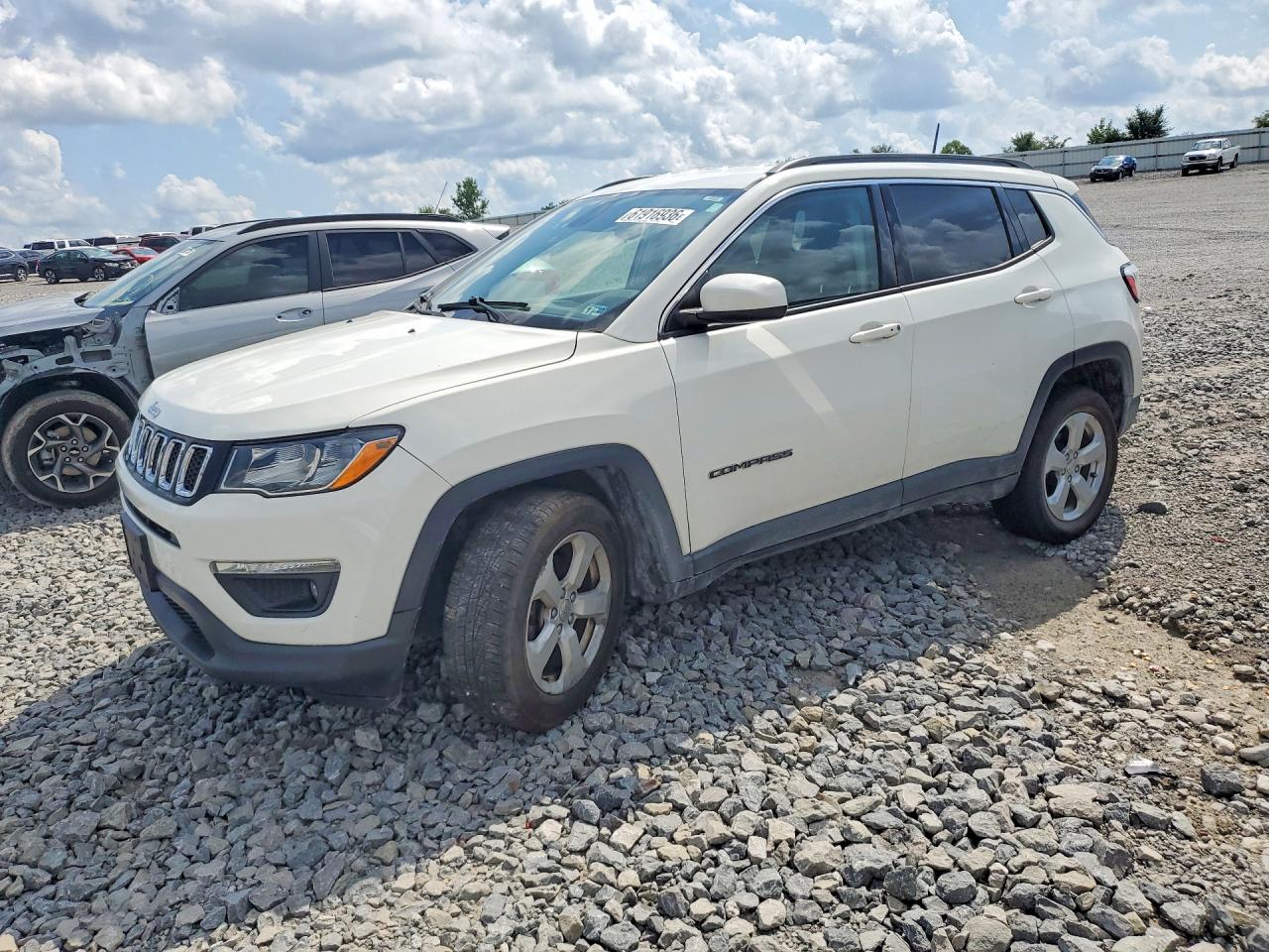 2017 JEEP COMPASS