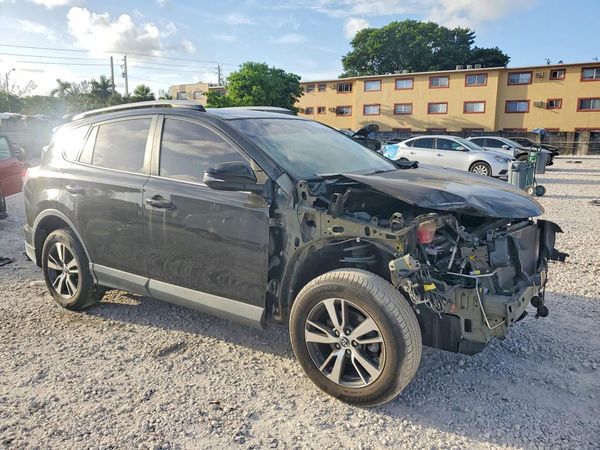 2018 TOYOTA RAV4 Adventure/XLE