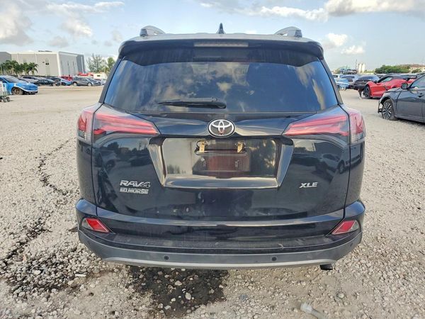 2018 TOYOTA RAV4 Adventure/XLE