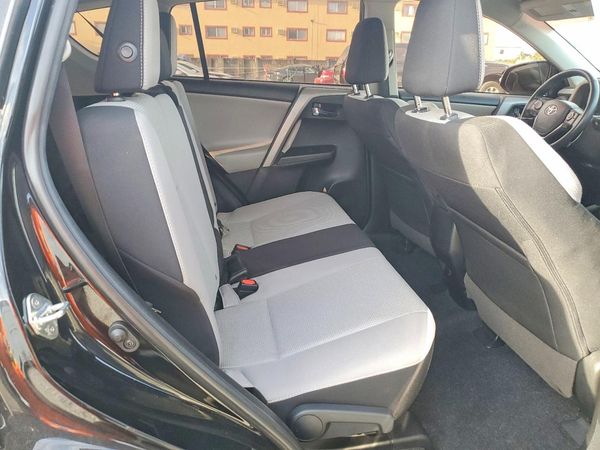 2018 TOYOTA RAV4 Adventure/XLE