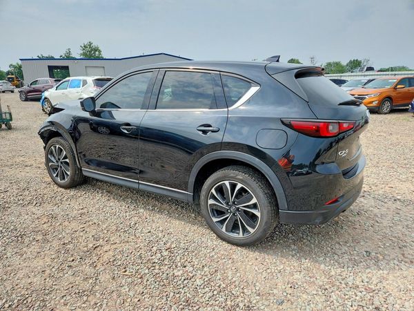 2022 MAZDA CX-5 Premium Package