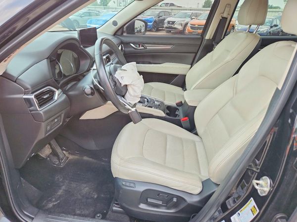 2022 MAZDA CX-5 Premium Package
