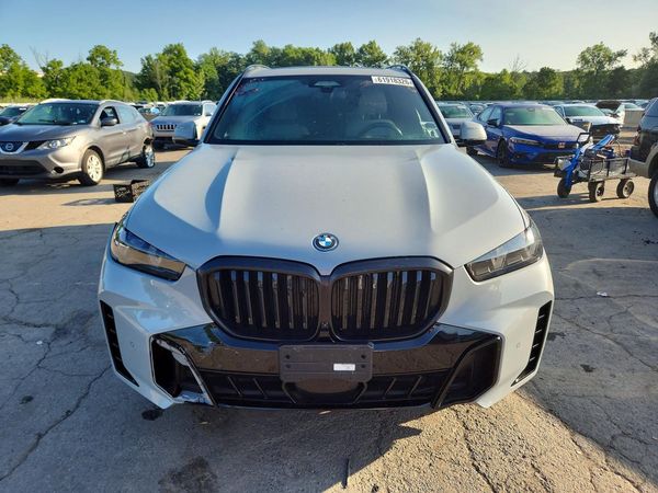 2024 BMW X5 xDrive50e