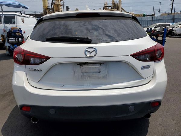 2015 MAZDA 3