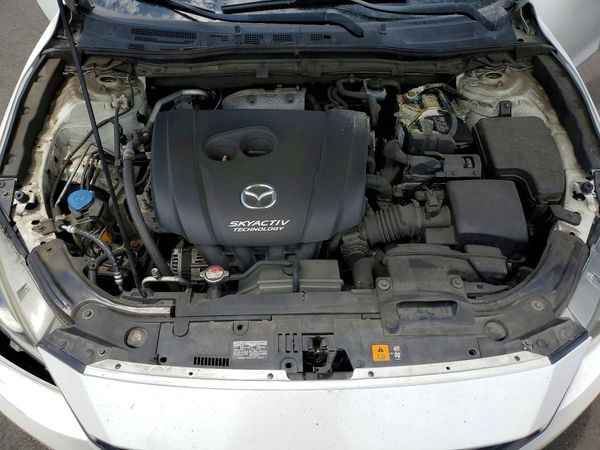 2015 MAZDA 3