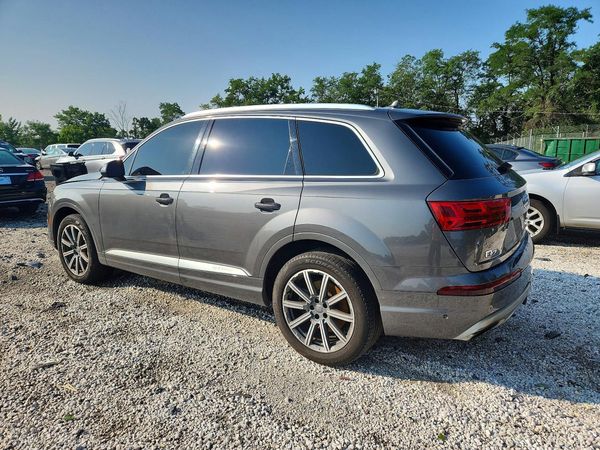 2019 AUDI Q7